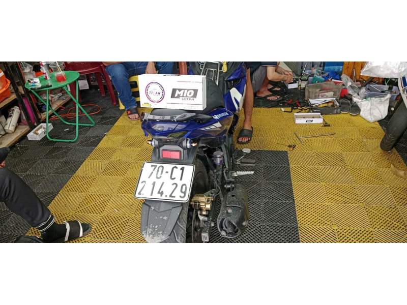Độ đèn nâng cấp ánh sáng Titan M10 Ultra V2 cho xe Exciter 155